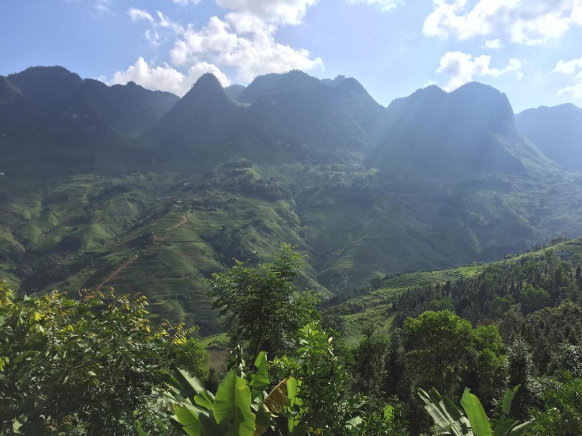 Homestay Hoang Vu ハザン エクステリア 写真