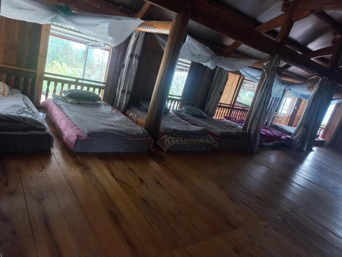 Homestay Hoang Vu ハザン エクステリア 写真